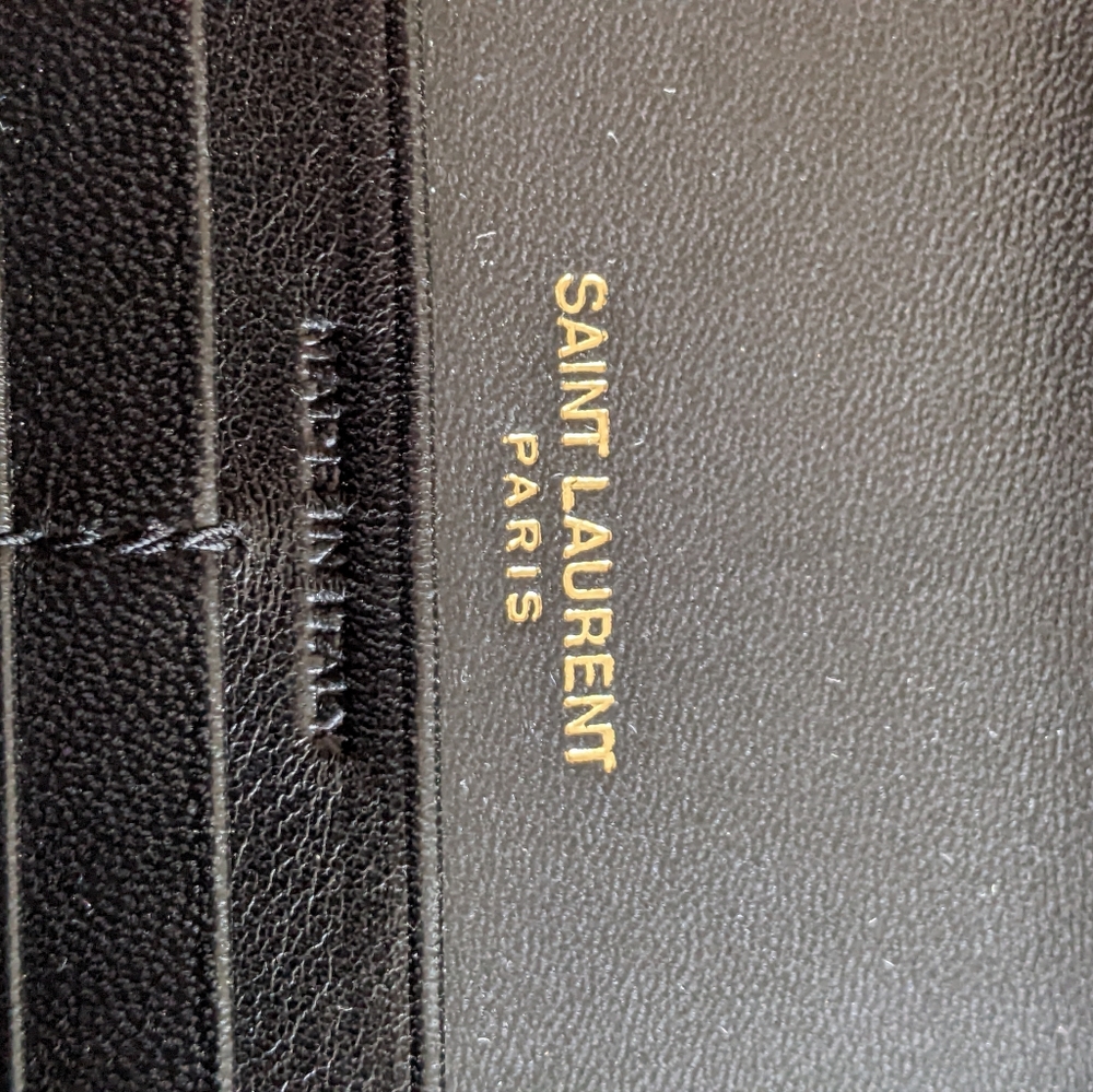 Yves Saint Laurent Black Quilted Wallet - Picture 8 of 12